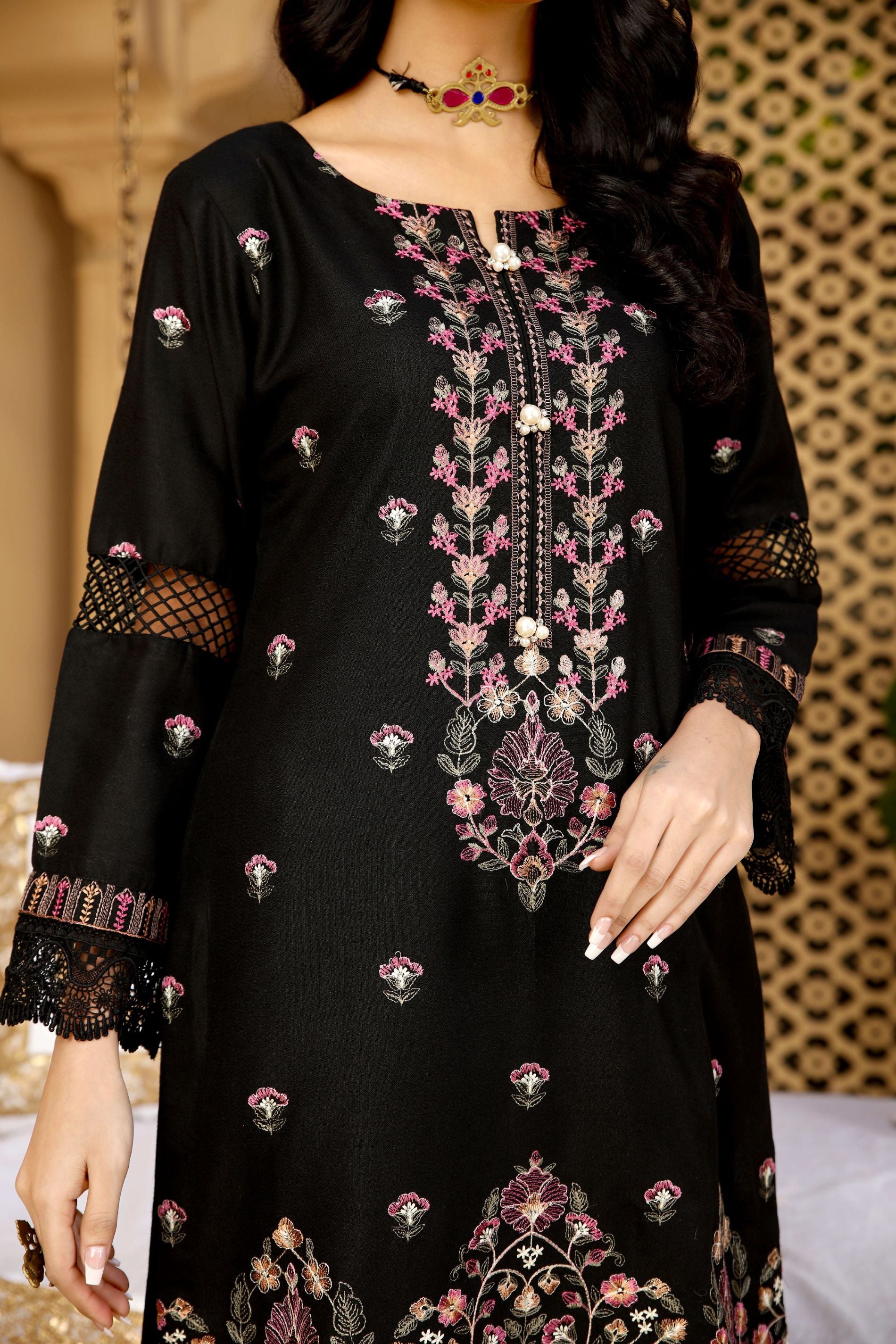 Black Dhanak Embroidered 3-Piece Suit