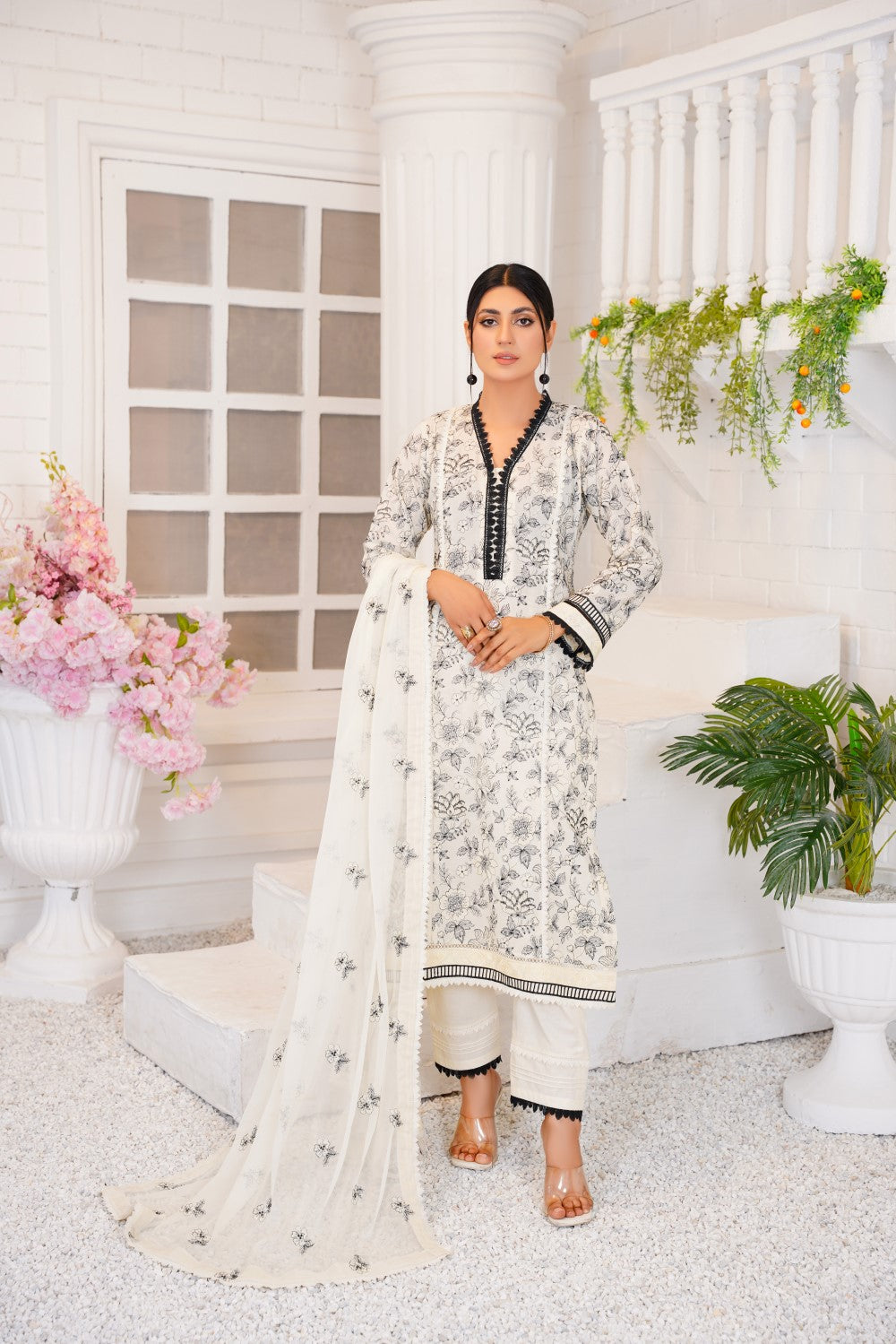 Unstitched embroidered lawn suit L23108 - Threads & Weaves