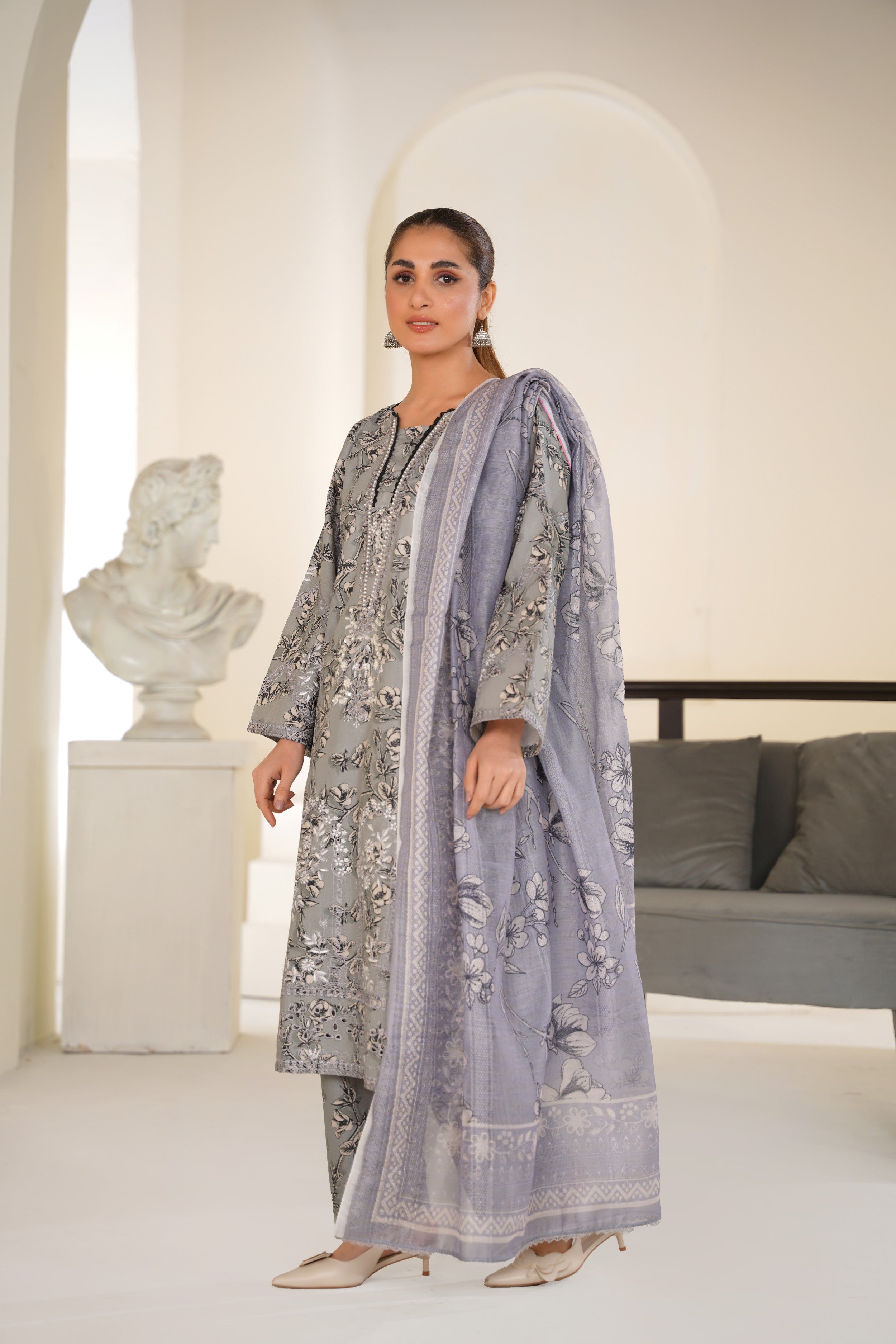 Silver Mist – Embroidered Lawn Ready to Wear 3PC