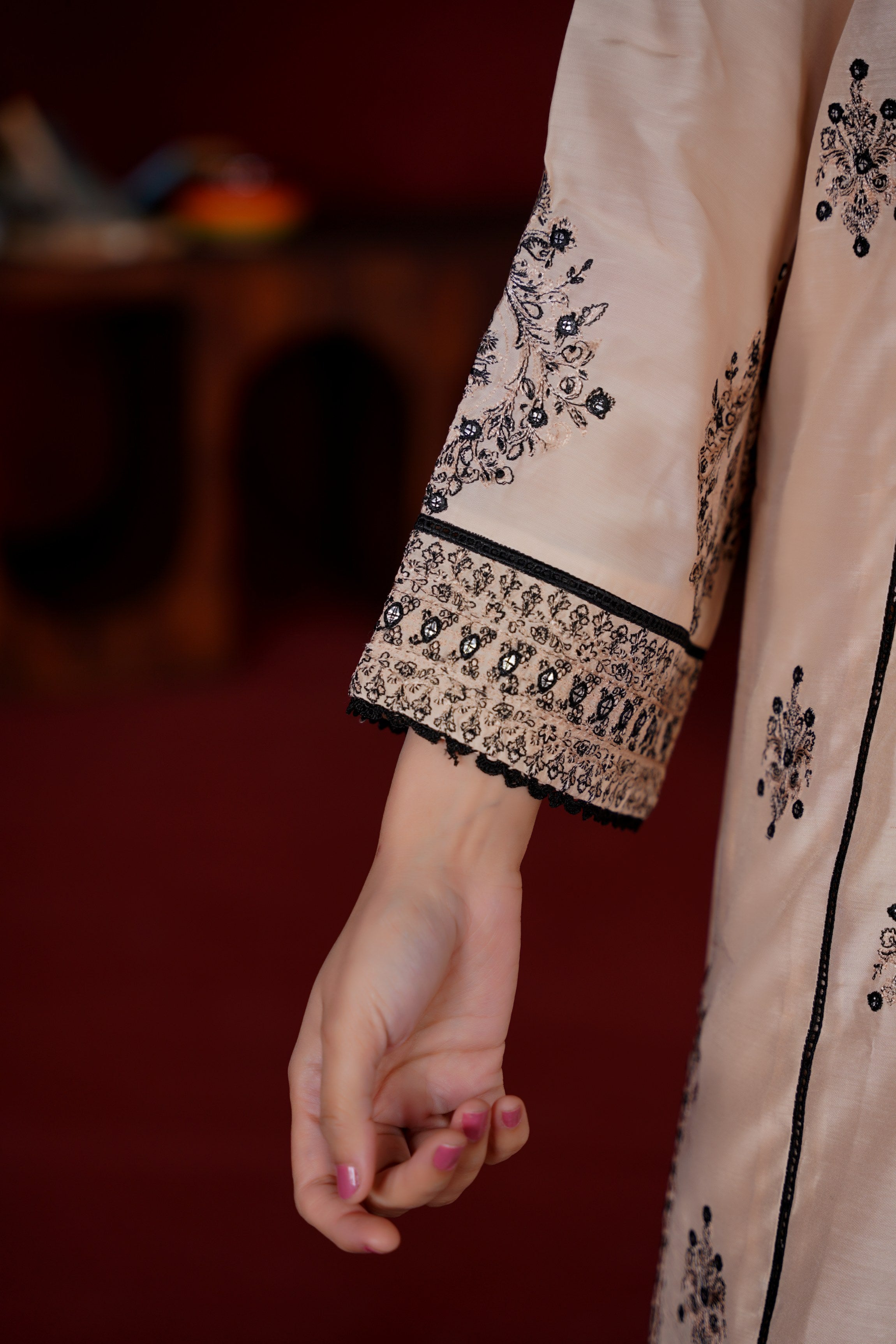 Elegant Beige Viscose Ready-to-Wear 3 Piece Suit