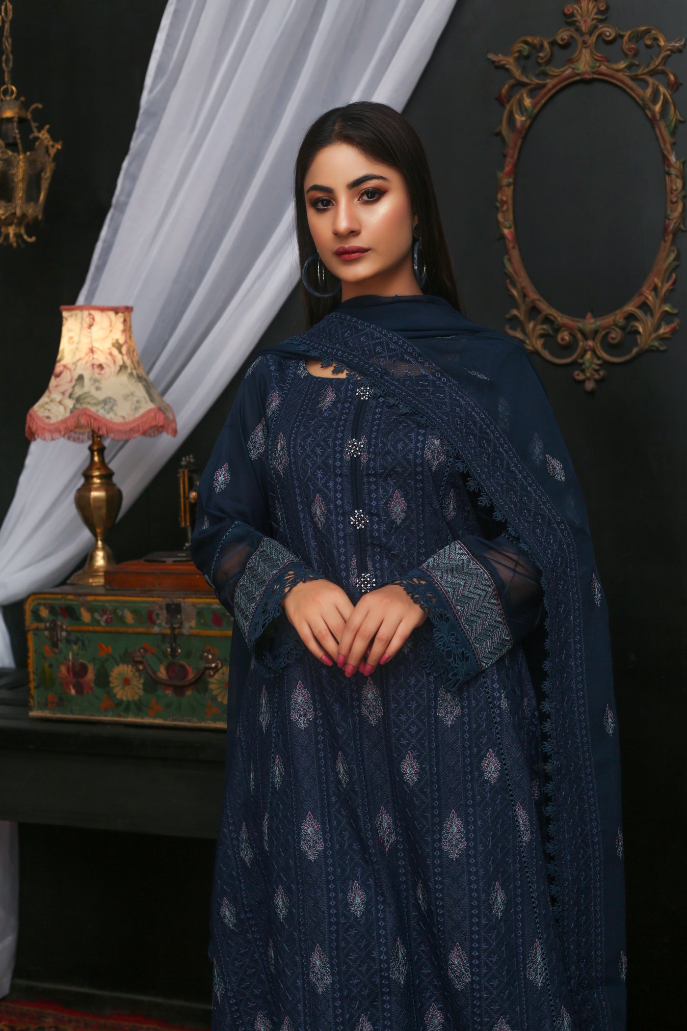Elegant 3-Piece Embroidered Lawn Suit | Threads&Weaves. – Threads & Weaves